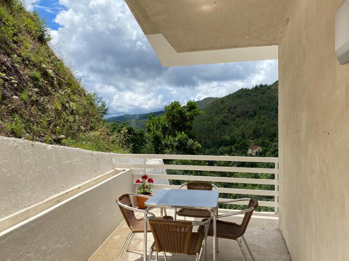 Geres Distinto Apartment Bagian luar foto