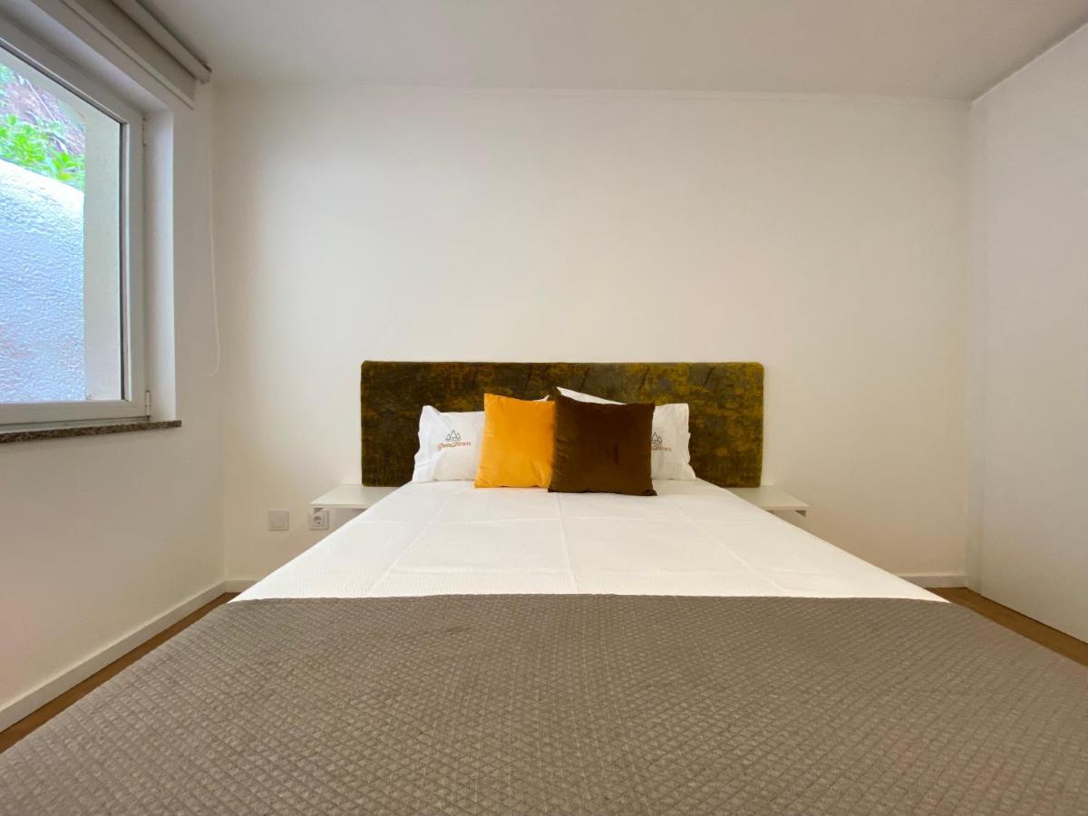 Geres Distinto Apartment Bagian luar foto